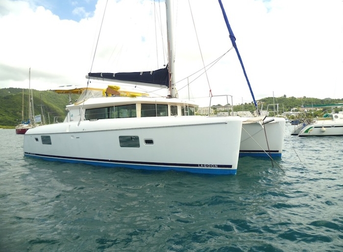 Lagoon 420 owner version